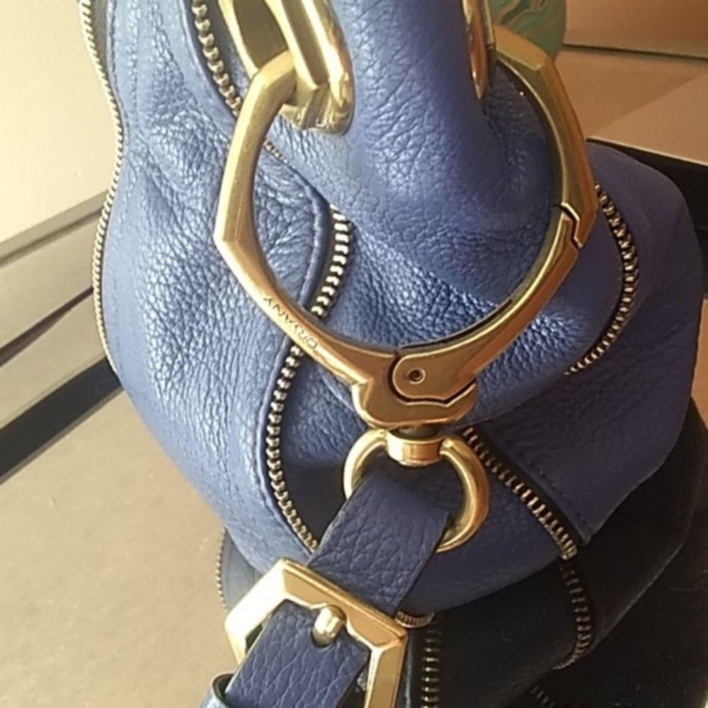 Blue leather satchel/crossbody - Picture 2 of 6